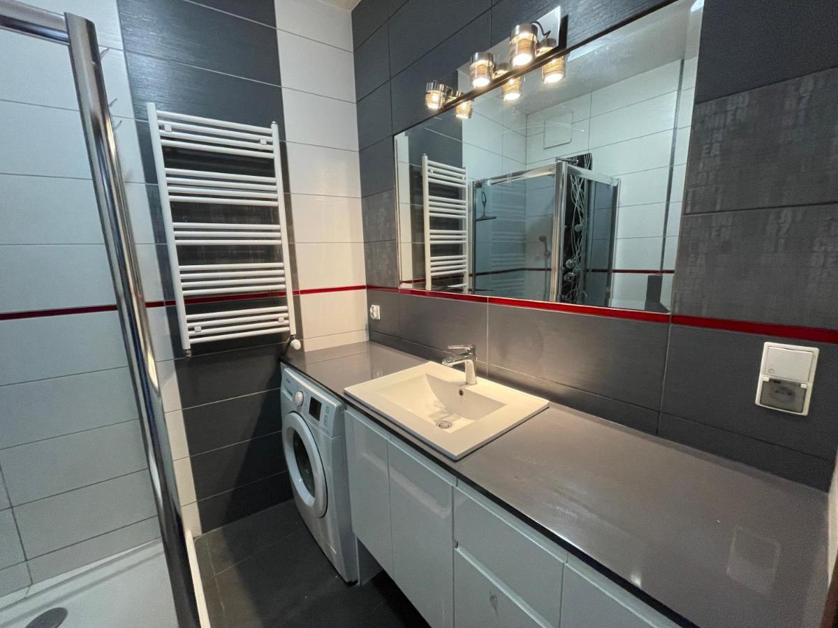 Gdynia Apartament 42 M Z Miejscem W Garazu Z Winda Blisko Centrum I Morza Ngoại thất bức ảnh